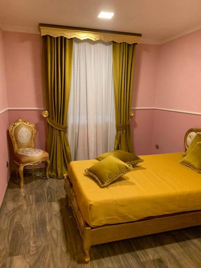 Le 4 Stelle Luminose Apartment Trinitapoli Bagian luar foto